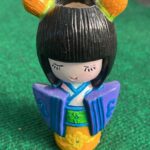 Menina Japonesa com abertura